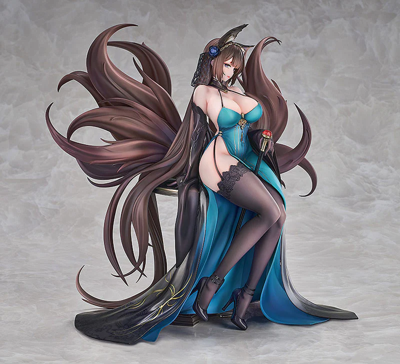 Azur Lane - Amagi (CV) - 1/7 - Throne of Fallen Petals Ver. (Good Smile Arts Shanghai, Good Smile Company) - Image 4