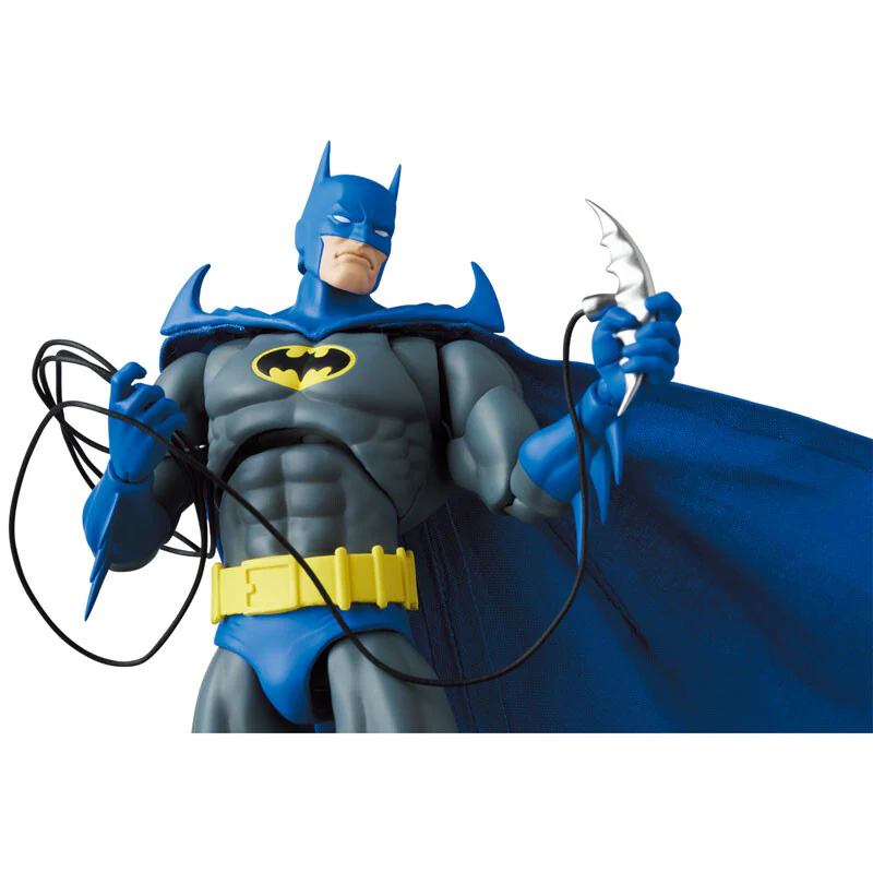 Batman: Knightfall - Batman - Mafex No.215 - Knight Crusader (Medicom Toy) - Image 6