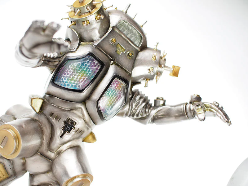 CCP 1/6 Tokusatsu Series Ultra Seven Alien Robot King Joe Gun Metal Ver. - Image 2