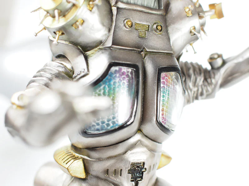 CCP 1/6 Tokusatsu Series Ultra Seven Alien Robot King Joe Gun Metal Ver. - Image 5