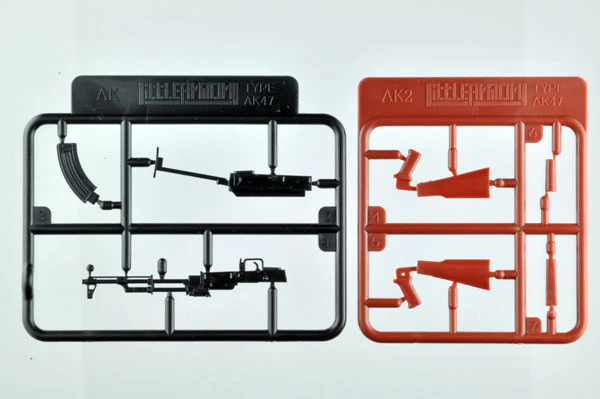 LittleArmory [LABC02] AK Assault Rifle 1/12 Plastic Model - Image 2