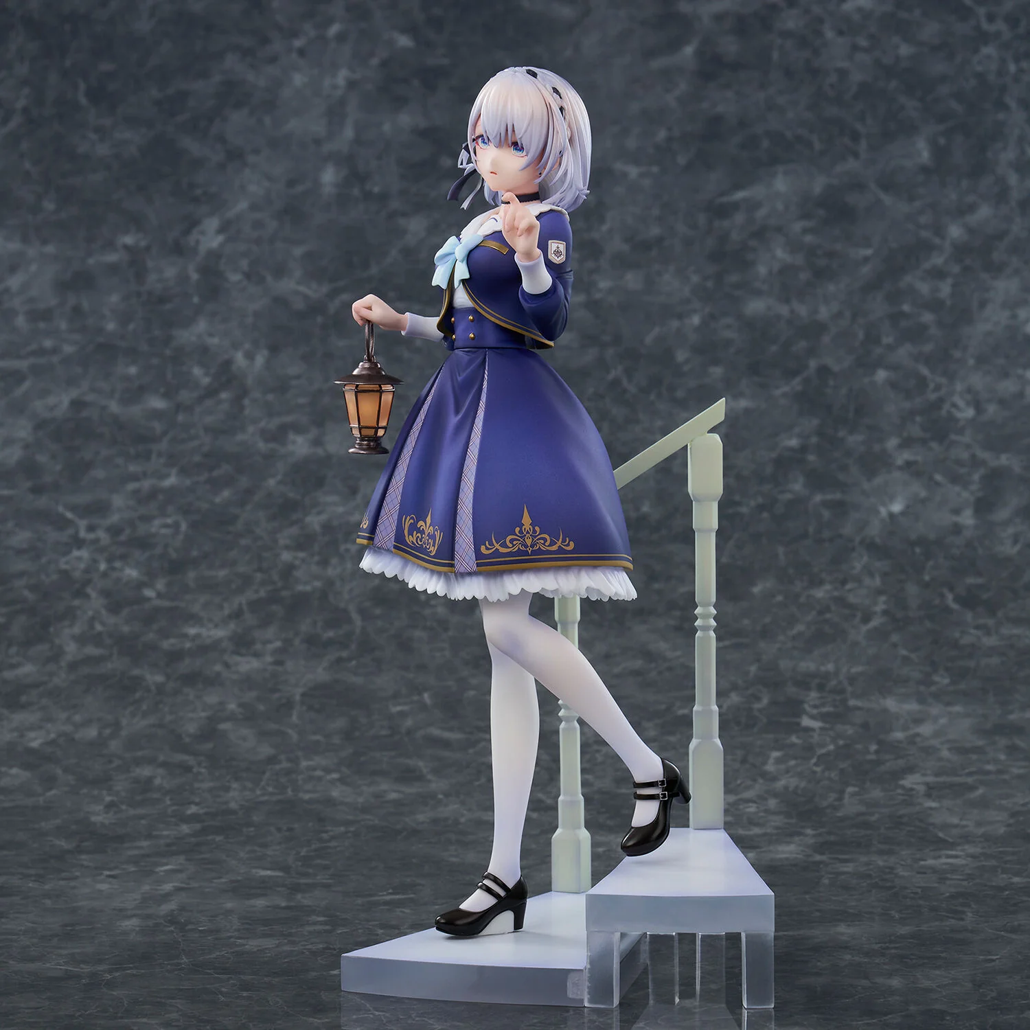 Original - Select (Union Creative International Ltd) - Image 3