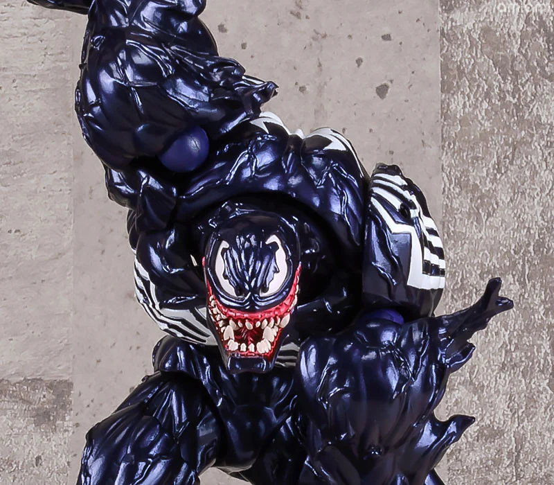 Spider-Man - Venom - Amazing Yamaguchi No.003 - Revoltech - 2022 Re-release (Kaiyodo) - Image 4