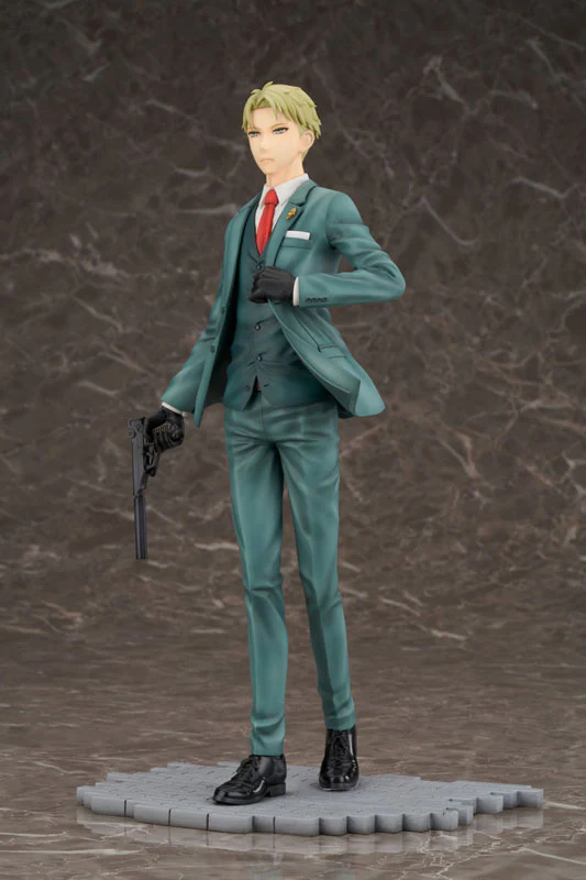 Spy x Family Loid Forger 1/7 - Image 4