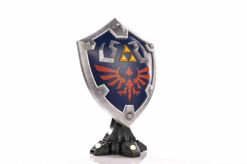 The Legend of Zelda: Breath of the Wild / Hylian Shield PVC Stand Model Collector's Edition - Image 12