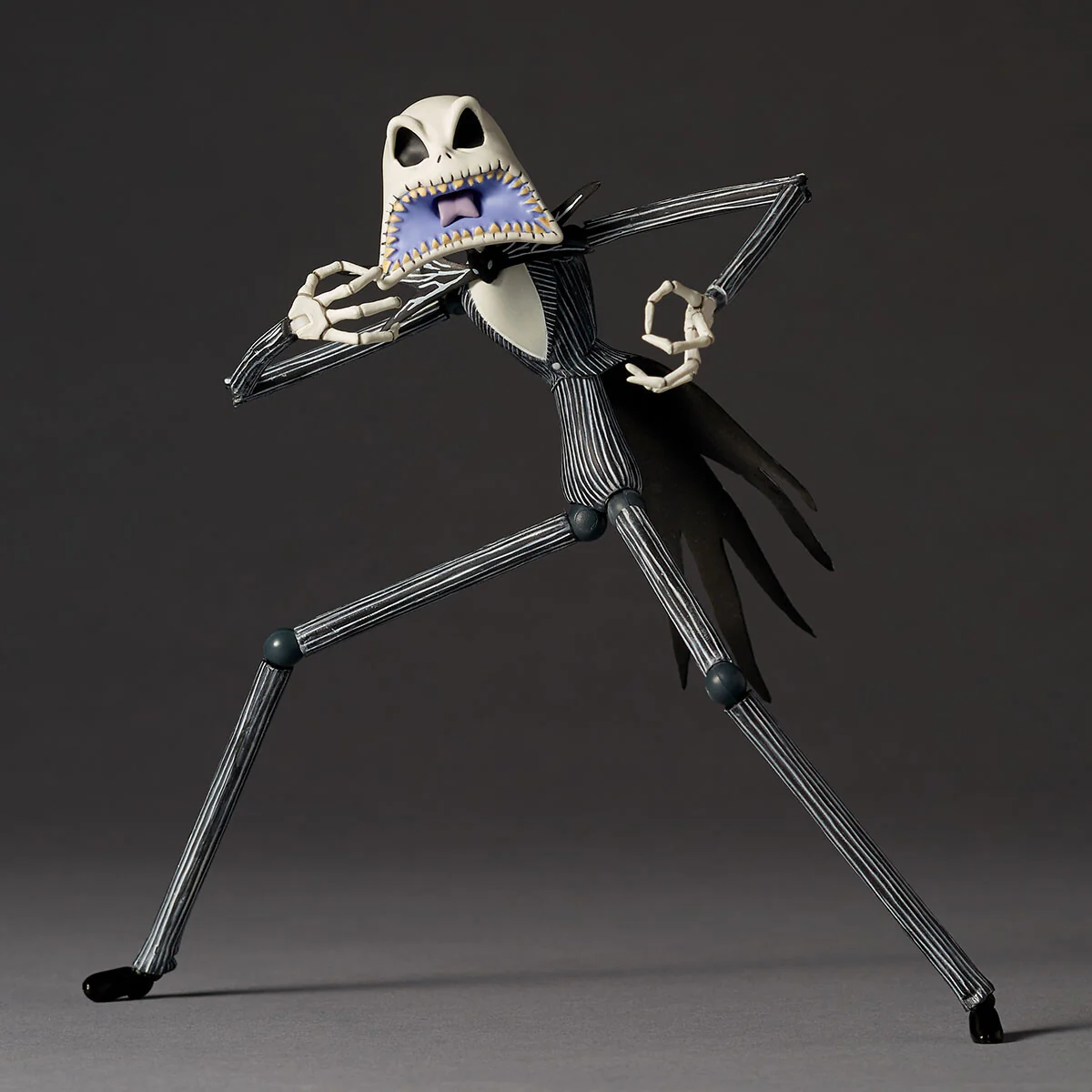 The Nightmare Before Christmas - Jack Skellington - Revoltech - Ver. 1.5 (Kaiyodo) - Image 4