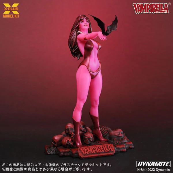Vampirella - Jose Gonzalez Edition - Glow in the Dark - 1/8 - Model Kit (X-Plus) - Image 2